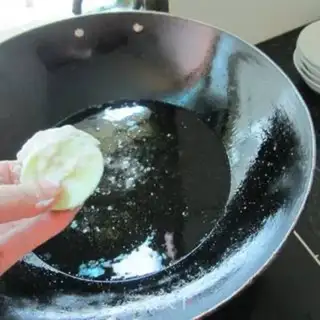 Make Fried melon box step 5