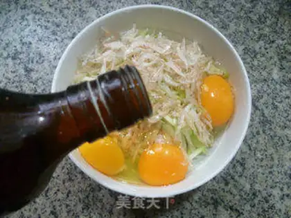 Make Shrimp skins and eggs step 4