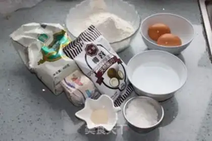 Make Coconut flower bread step 0