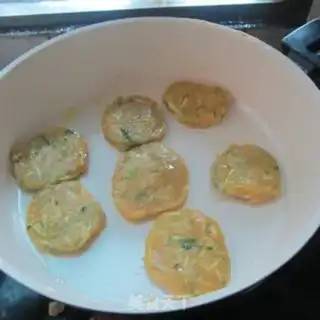 Make Potato juice pumpkin pizza step 12