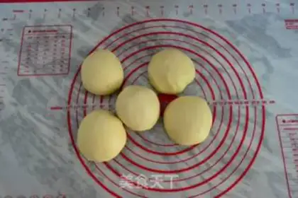Make A thousand-storey lemon toast step 4