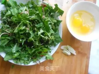 Make Pumpkin fried eggs step 0