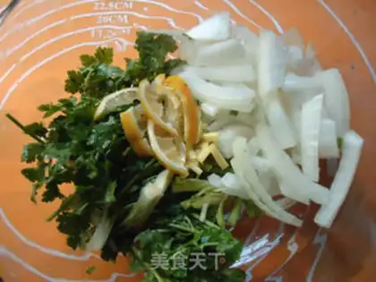 Make Chicken wings with eggplant juice step 2