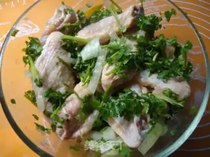 Make Chicken wings with eggplant juice step 4