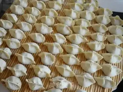 Make Beef radish dumpling step 8
