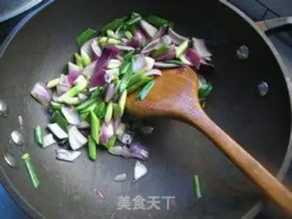 Make Soy sauce, tiring eggs step 5