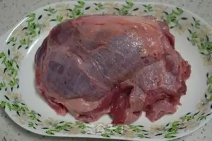 Make Fresh beef noodles step 0