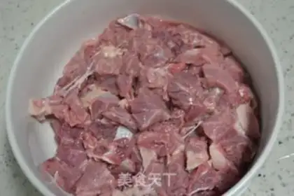 Make Fresh beef noodles step 3