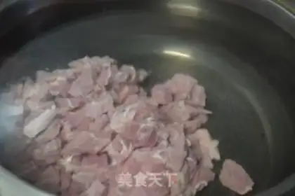 Make Fresh beef noodles step 5