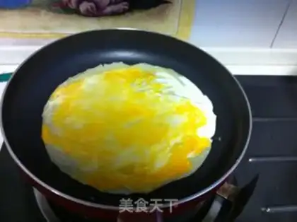 Make Egg burrito step 4
