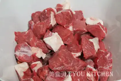 Make Beer and beef stew step 1