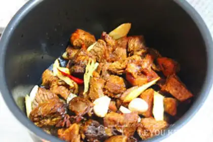Make Beer and beef stew step 5