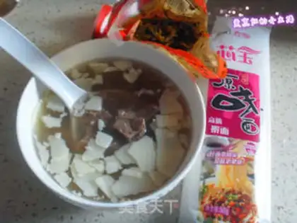 Make Old yogurt noodles step 0