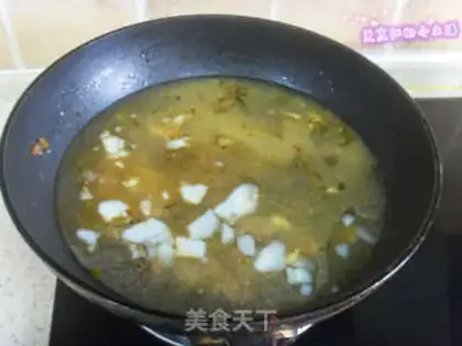 Make Old yogurt noodles step 2