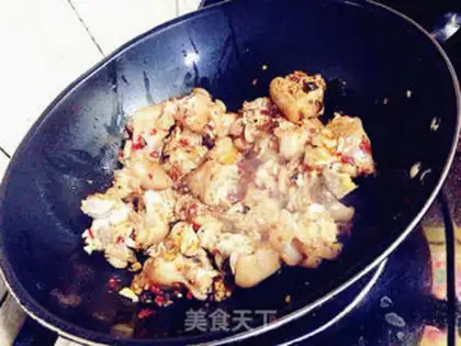 Make Go back to the spicy pig hoof step 9
