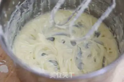 Make Strawberry cheese pie step 9