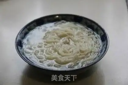 Make The appetizer spicy noodles step 4