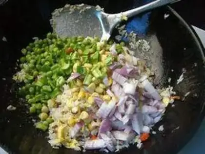 Make Cheese sauce and rice step 8