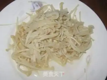 Make cucumber with a golden pin mushroom step 2