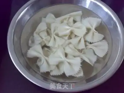 Make Sour plum and butterflies step 3