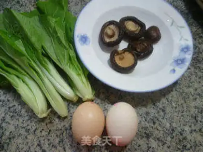 Make Spoons, cabbage, egg soup step 0