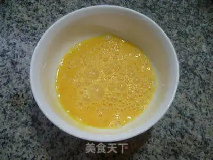 Make Spoons, cabbage, egg soup step 4