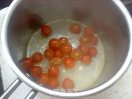 Make Garlic sauce and toast step 2