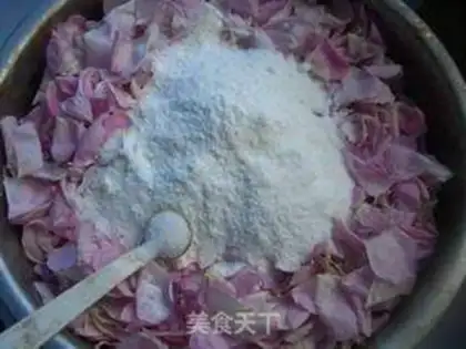 Make Sweet honey rose sauce step 2