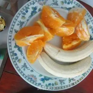 Make Orange banana juice step 1