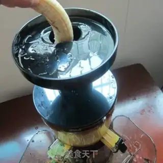 Make Orange banana juice step 4