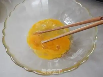 Make White fried eggs step 3