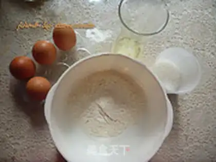 Make Tomato sauce pine rolls step 0