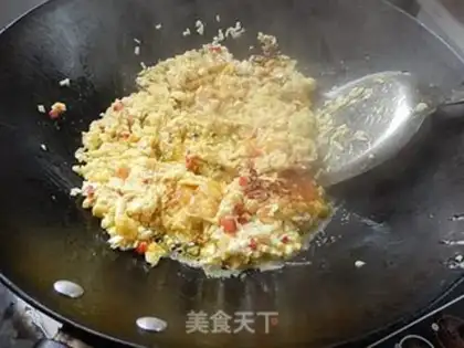 Make White fried eggs step 7