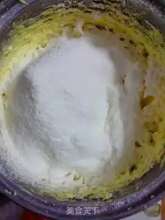 Make Stereo panda cookies step 5