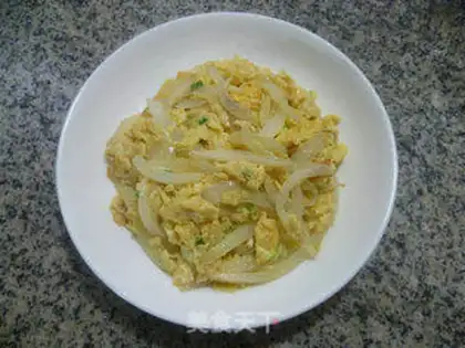 Make Onion fried eggs step 9