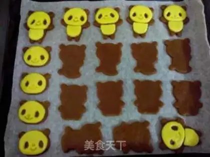 Make Stereo panda cookies step 11