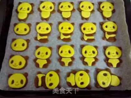 Make Stereo panda cookies step 12