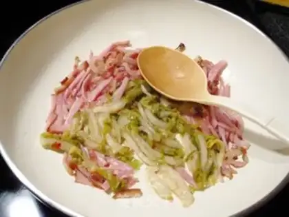 Make Salted ham soup step 3