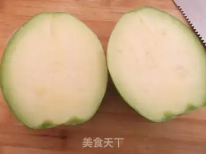 Make Clear the pumpkin step 1