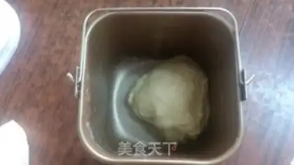 Make Chinese flowers and bread step 5