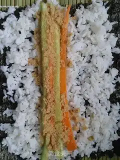 Make Creative sushi step 4