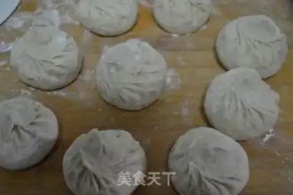 Make Little onion bun step 15