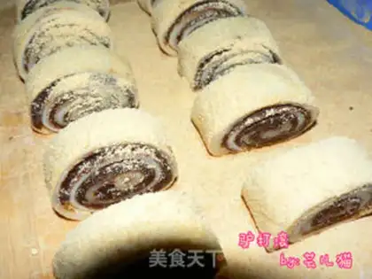 Make Donkey rolls step 5