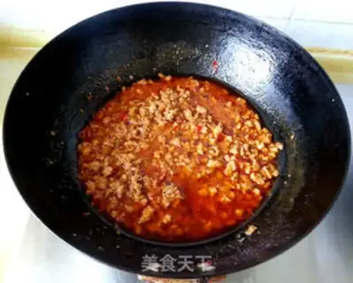Make Spicy sauce. Noodles step 5