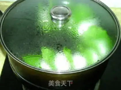 Make The rose leaves step 9