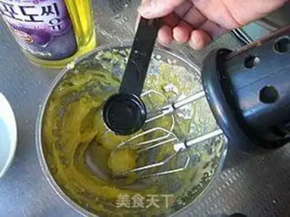 Make Homemade salad sauce step 5