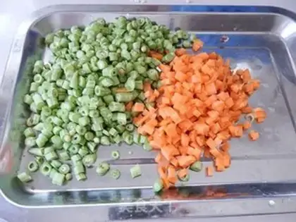 Make Carrot bean bean rice step 4