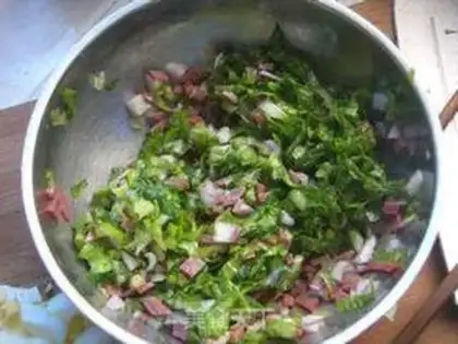 Make Egg salad sandwich step 5