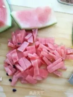 Make Watermelon popsicle step 0