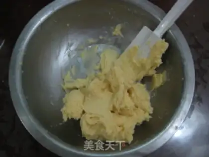 Make Greek ball step 4